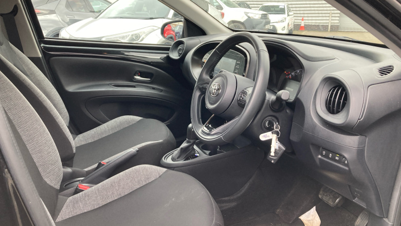 Toyota Aygo X 1.0 VVT-i Pure 5dr Auto Petrol Hatchback